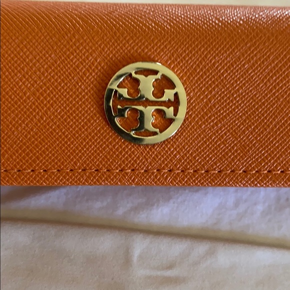 TORY BURCH Reading Glasses - Picture 7 of 8